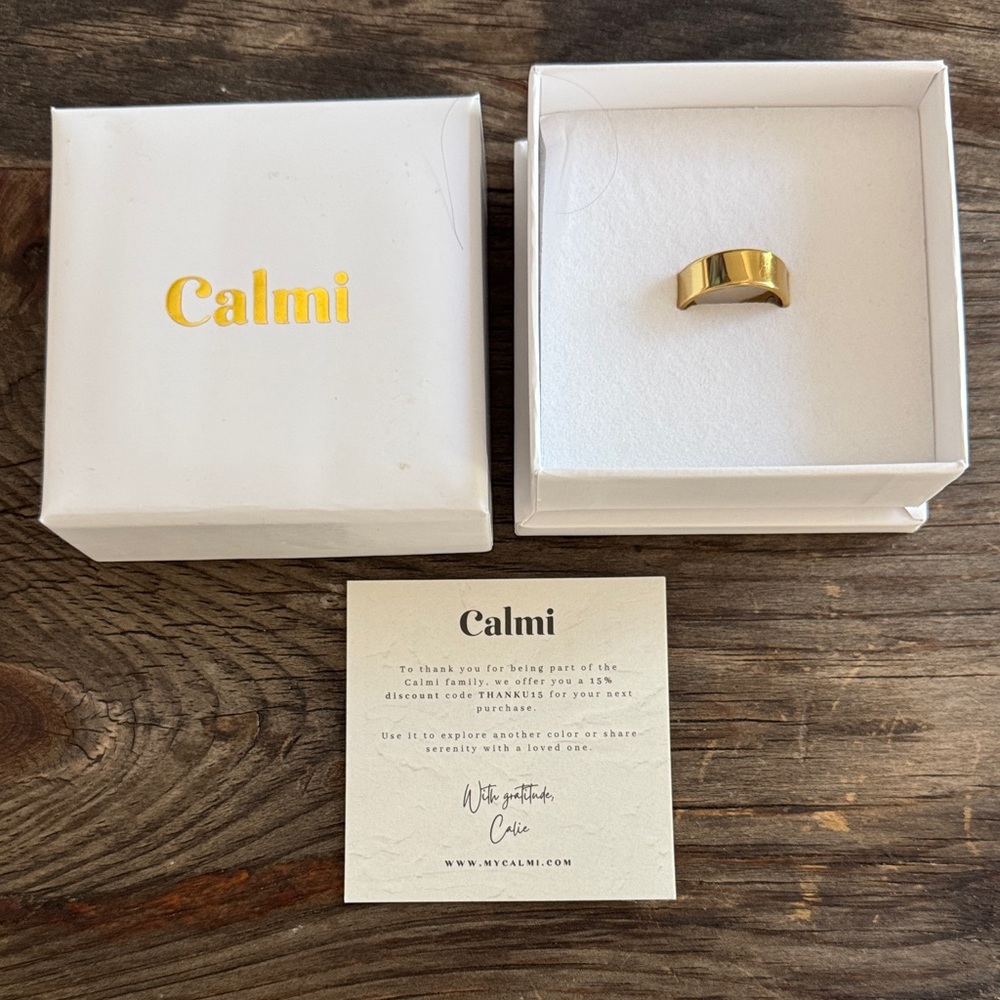 Calmi Gold Ring Magnets Adjustable Size